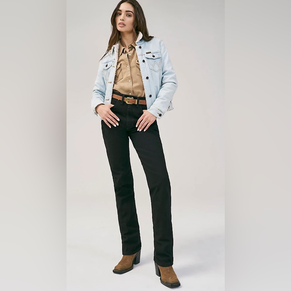 NEW! WOMEN'S WRANGLER® COWBOY CUT® SLIM FIT JEAN